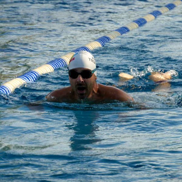 aarau-triathlon-schenker1281A0A05-29F2-B6B0-5B34-DCC128A14A10.jpg
