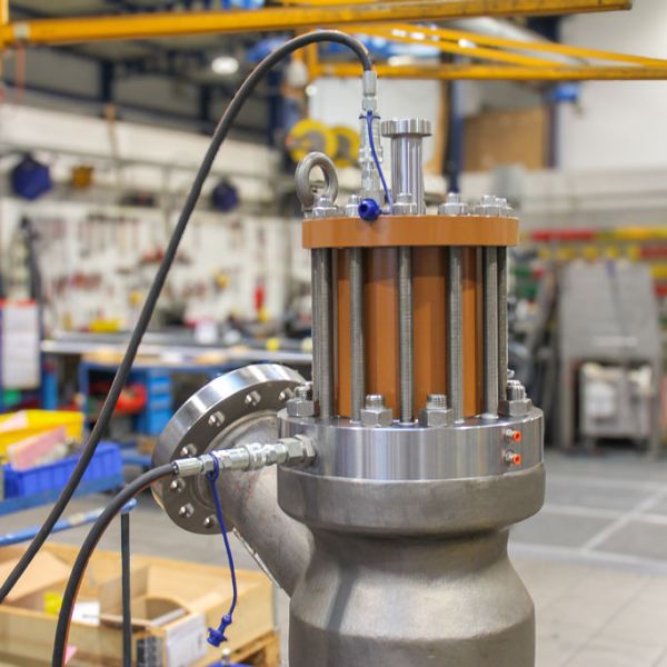 Revision Bypassventile Pumpspeicherwerk Limmern - Schenker Hydraulik AG