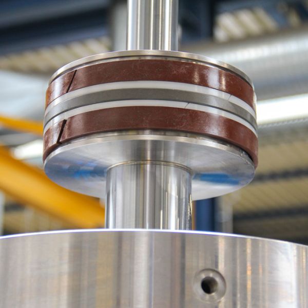 Revision Bypassventile Pumpspeicherwerk Limmern - Schenker Hydraulik AG